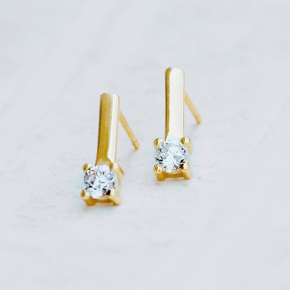 Sterling Silver Minimal Bar CZ Earrings Studs her - Picture 3 of 6